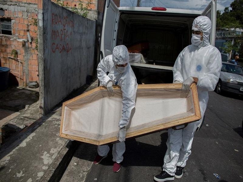 Prev&eacute; OMS m&aacute;s de 100 mil muertes semanales por COVID-19 a nivel mundial