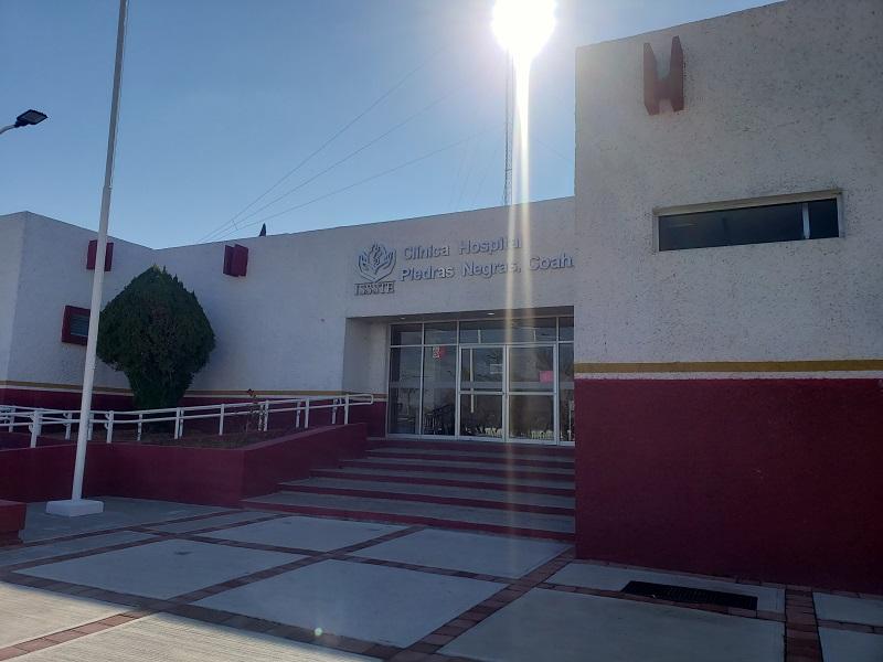 No han solicitado renuncia al director del ISSSTE en Piedras Negras tras vacunaci&oacute;n a diputado contra COVID-19