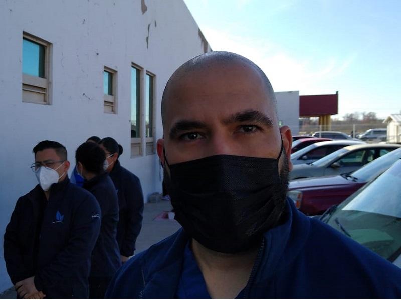 Trabajadores de hospitales privados en Piedras Negras recibieron la primera dosis de la vacuna antiCovid