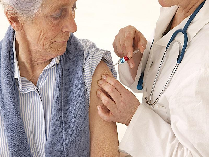 No se han definido los puntos de vacunación para adultos mayores, siguen con censos (video)