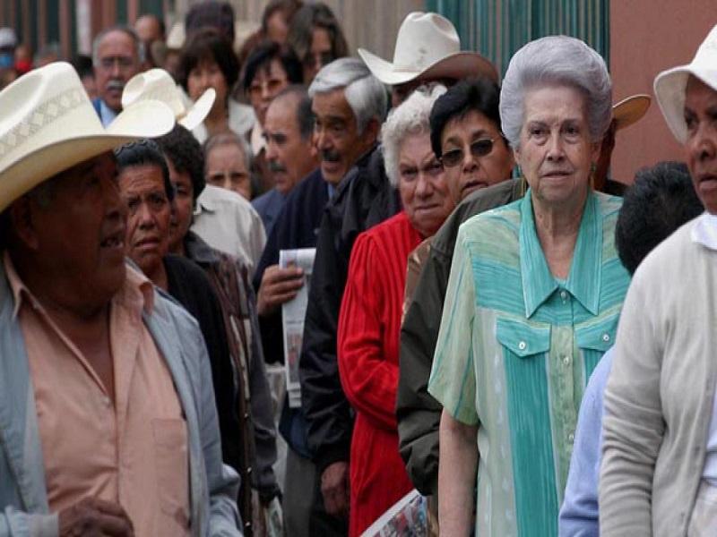 IMSS adelanta pago a m&aacute;s de 3.9 millones de pensionados