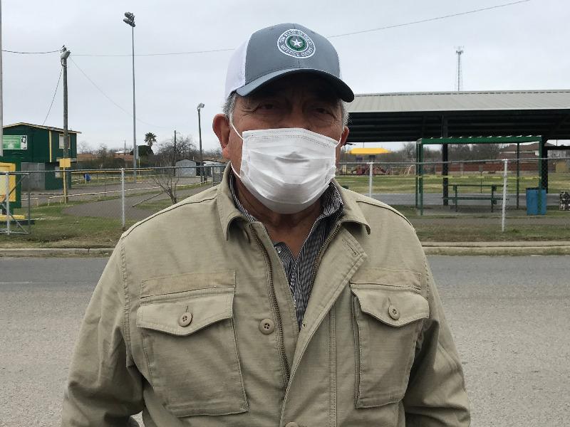 Urge comisionado restricciones m&aacute;s severas ante grave incremento de contagios de COVID-19 en Eagle Pass 