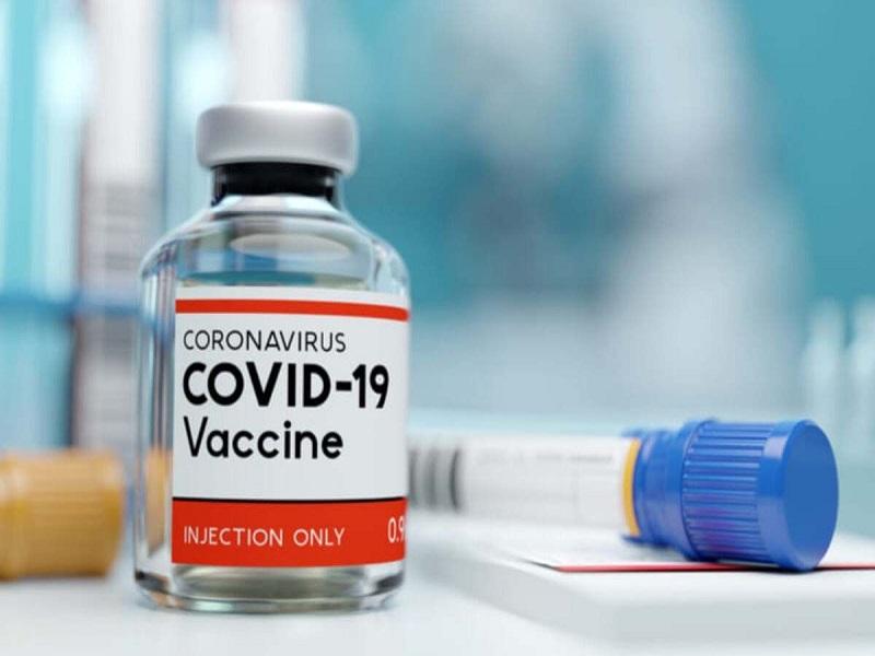 Arranca vacunaci&oacute;n contra el COVID-19 en farmacias de EU, Biden env&iacute;o 1 mill&oacute;n de dosis a 6 mil 500 droguer&iacute;as