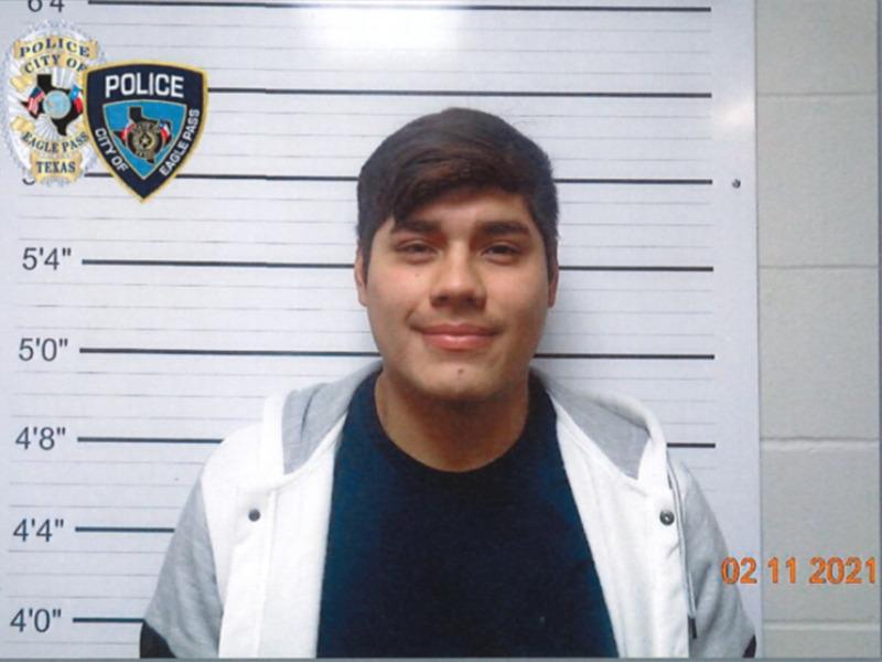 Arrestan a joven de Eagle Pass por robo de joyería valuada en más de 2,500 dólares 