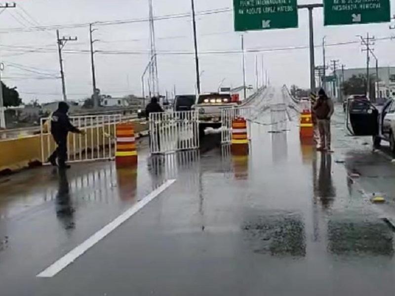Cierran puentes elevados en Piedras Negras para evitar accidentes por bajas temperaturas