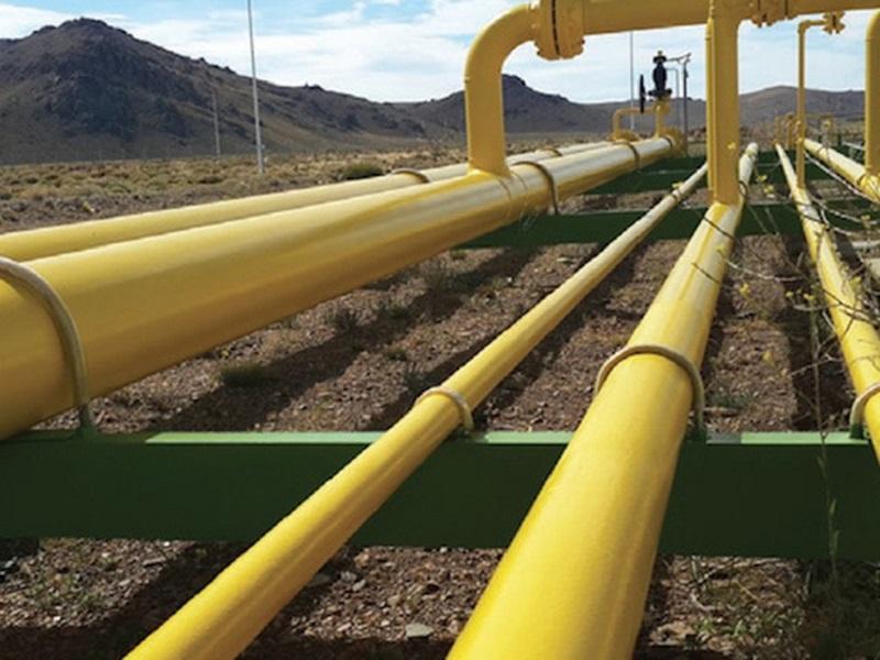 Ante bajas temperaturas en EU, Texas suspende suministro de gas natural a la CFE