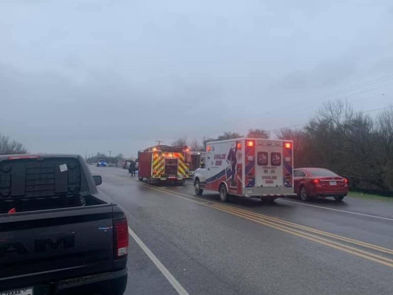 Muere mujer de Uvalde tras derrapar su automóvil por el hielo en la carretera 83