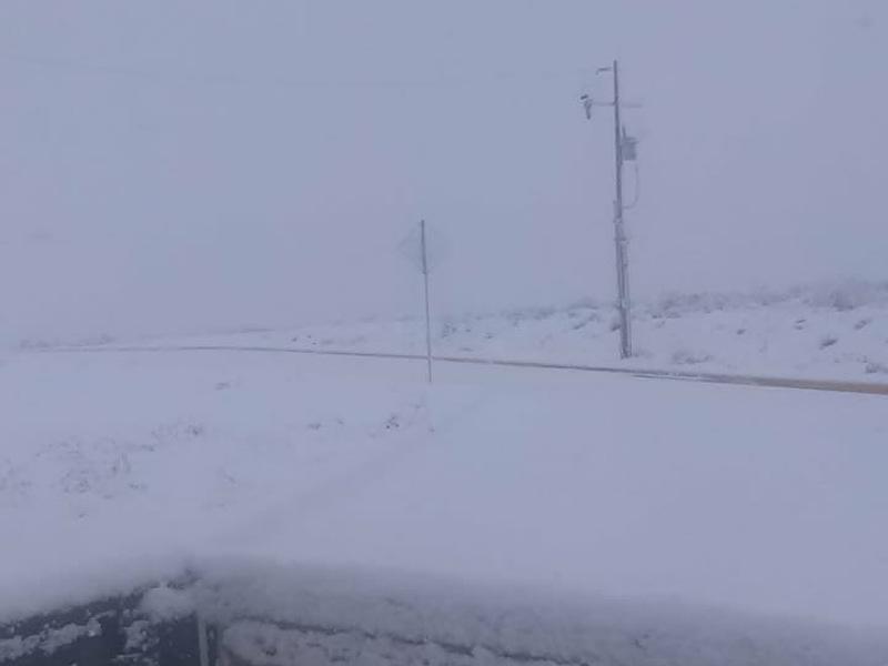 Reportan 9.7 pulgadas de nieve en Acuña y Del Rio, podría aumentar en las siguientes horas (VIDEO)