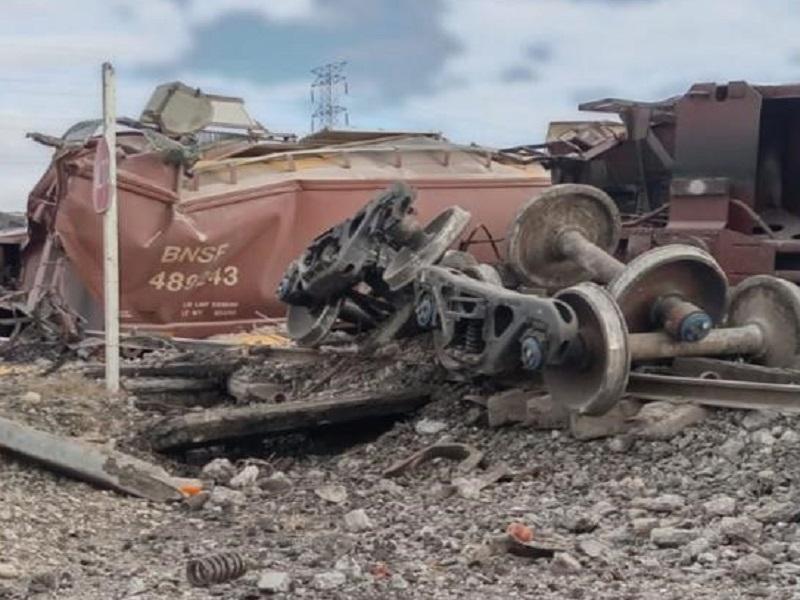 Descarrila el tren en la Termoel&eacute;ctrica Jos&eacute; L&oacute;pez Portillo