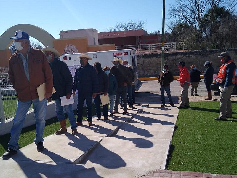 Inicia vacunaci&oacute;n de adultos mayores en la regi&oacute;n norte de Coahuila, se aplicar&aacute;n 5 mil 776 primeras dosis
