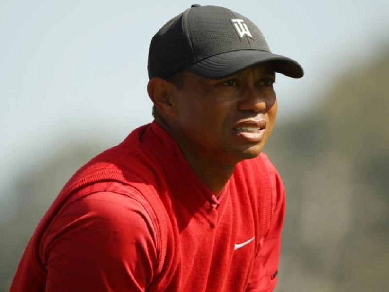 Hospitalizan a Tiger Woods tras aparatoso accidente automovilístico en EU, sufrió heridas en las piernas 