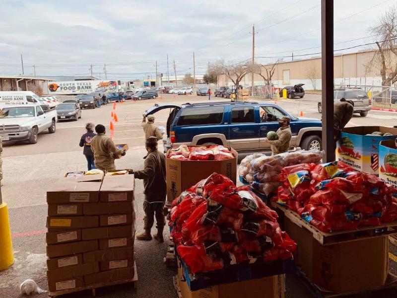 Repartir&aacute;n 3 mil 500 despensas a familias de Eagle Pass en apoyo por la pandemia