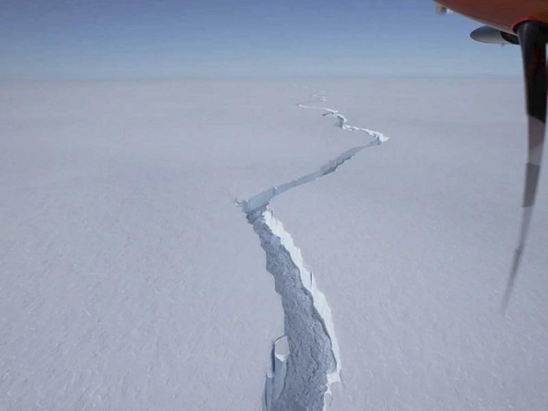 Iceberg del tama&ntilde;o de Londres se desprende en la Ant&aacute;rtida (VIDEO)
