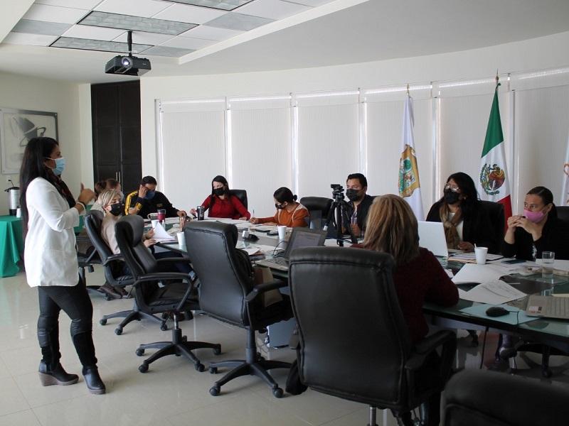 Avanza CECYTE Coahuila en procedimientos de administraci&oacute;n documental