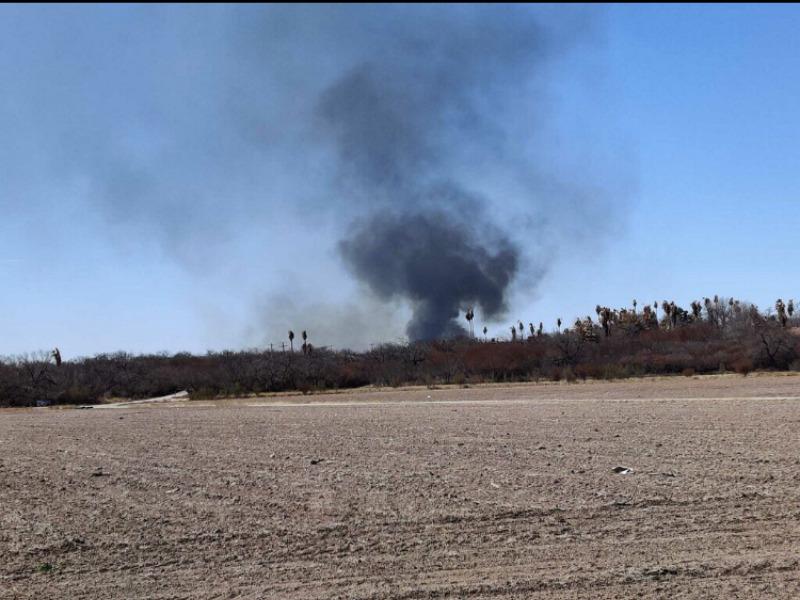 Enorme incendio forestal se desató en un rancho en la vega del rio Bravo, al norte de Eagle Pass