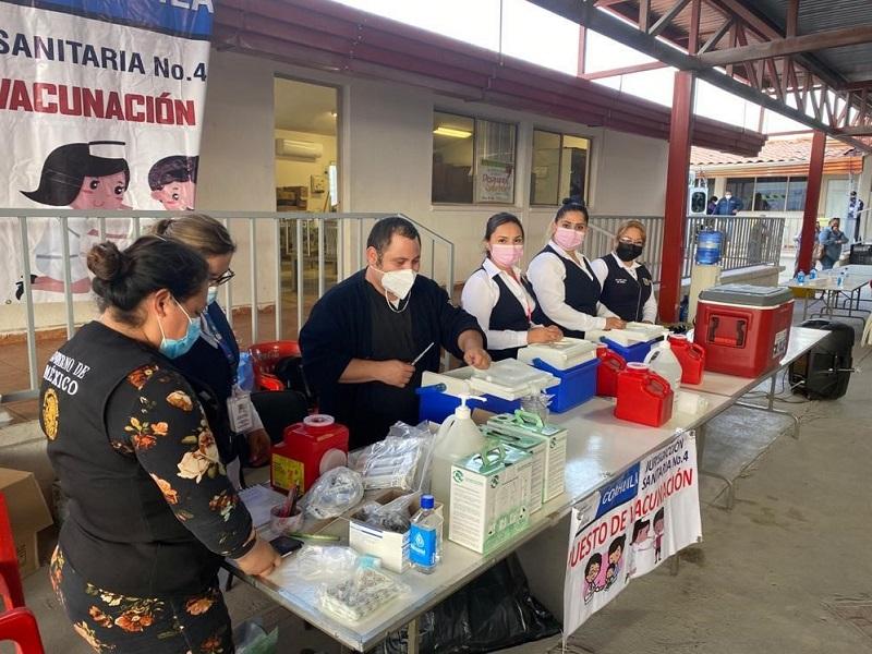 Avanza vacunación en 21 municipios de Coahuila