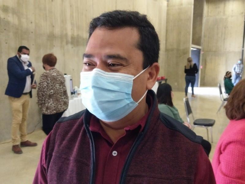 Se han registrado 10 mil adultos mayores para recibir la vacuna antiCovid en Acu&ntilde;a