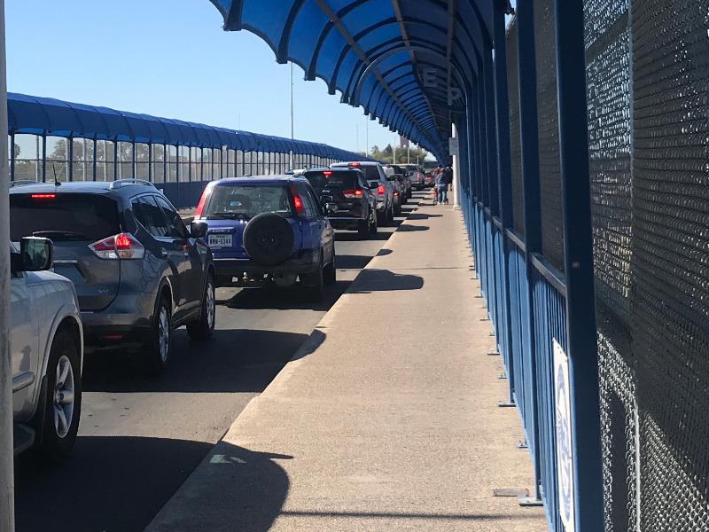 Regresar&aacute; el Puente Uno de Eagle Pass a su horario normal hasta que terminen restricciones de cruce, se espera sea en abril (video)