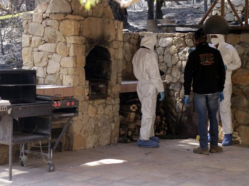 Indaga Fiscal&iacute;a origen del incendio en 2 caba&ntilde;as en Arteaga; arroja investigaci&oacute;n descuido humano