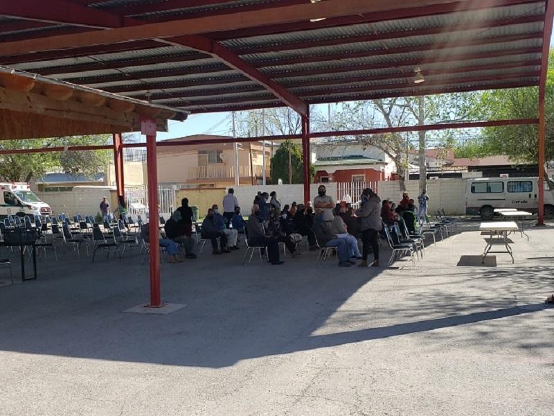Prev&eacute;n finalizar esta semana la vacunaci&oacute;n antiCovid a adultos mayores de 60 a&ntilde;os, a&uacute;n hay vacunas (video)