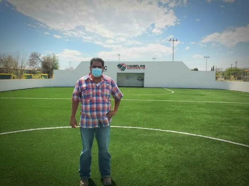 Registra gran avance remodelación de la cancha de futbol rápido en Morelos