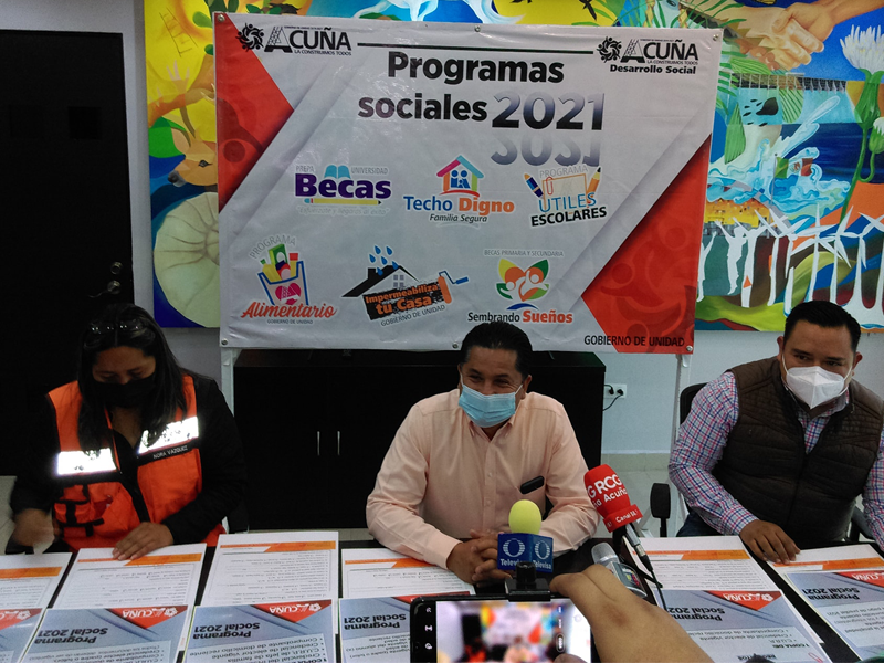 Presentan programas sociales municipales de Acuña por 11 MDP