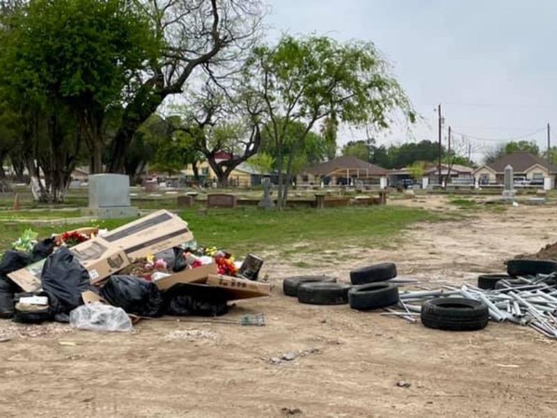 Usan pante&oacute;n del condado de Maverick como basurero, reforzar&aacute;n la vigilancia