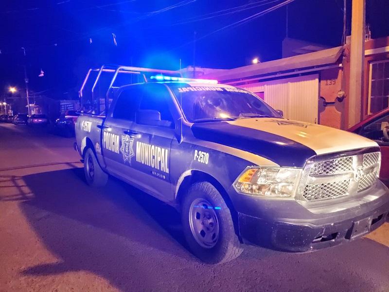 Asaltan a joven mujer en la colonia Acoros