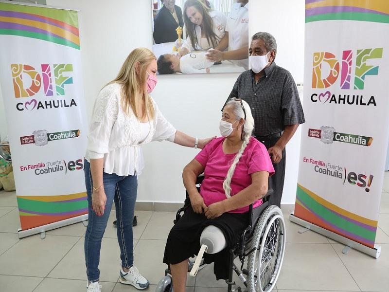 DIF Coahuila apoya a quien m&aacute;s lo necesita: Marcela Gorg&oacute;n