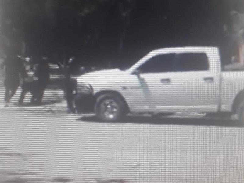 Acusan a elementos de la AIC de abuso policiaco en Villa Unión, a punta de pistola y golpes detuvieron a un joven (VIDEO)