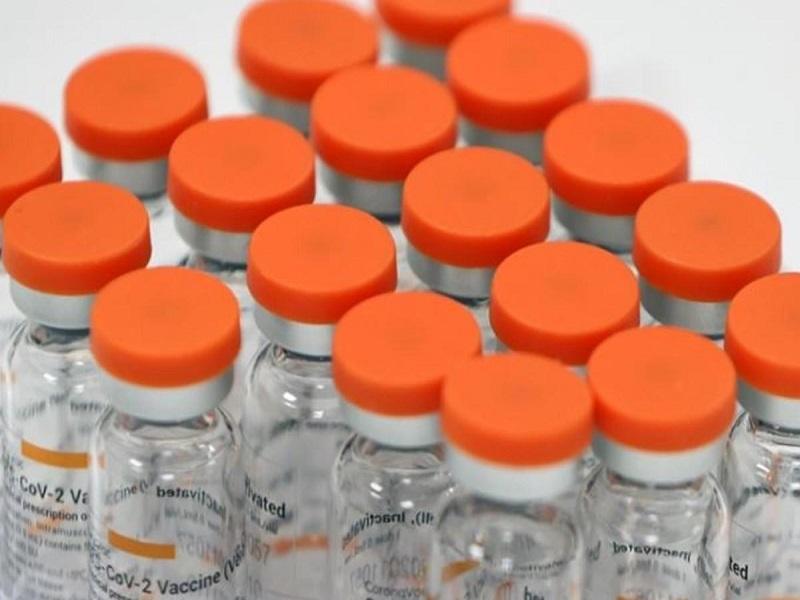 China analiza mezclar vacunas antiCovid para mejorar eficacia