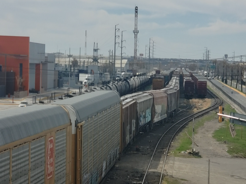 Al 100% el cruce de ferrocarril por Piedras Negras, no ha sido necesario restringir horarios (video)