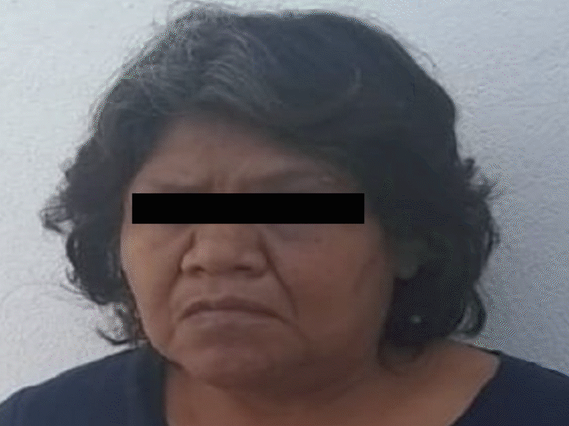 Enfurecida mujer intent&oacute; asesinar con un cuchillo a su vecina en Piedras Negras