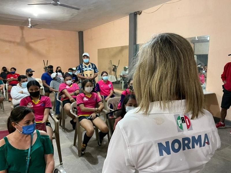 Merecen ciudadanos una presidencia municipal que escuche y resuelva: Norma Trevi&ntilde;o.