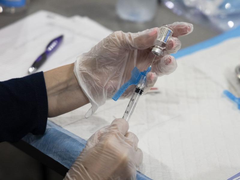 En Eagle Pass se aplican las vacunas antiCovid de Moderna y Pfizer, siguen suspendidas las Johnson and Johnson