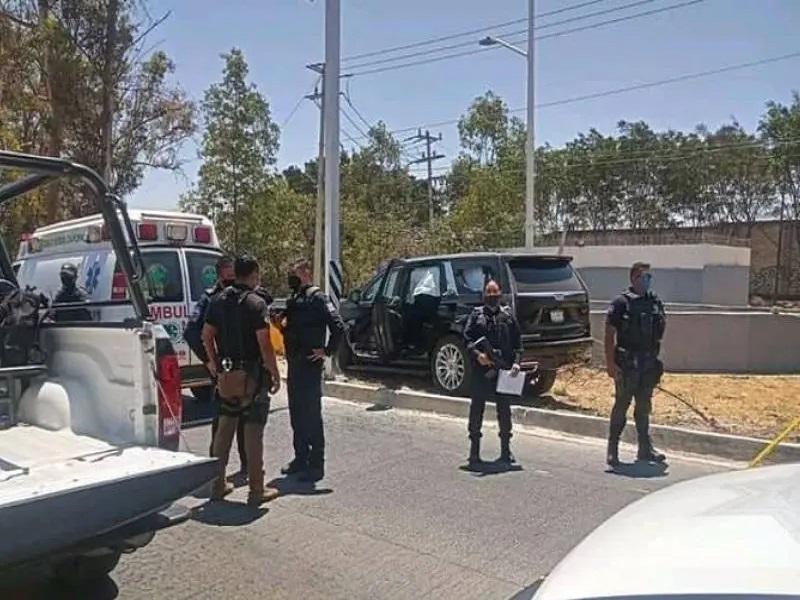 Asesinan en Jalisco a hermano del cantante Alfredo Olivas, junto a su esposa e hijo de 2 años 
