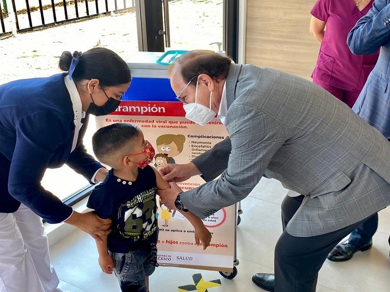 Arranca Coahuila campa&ntilde;a de vacunaci&oacute;n contra el sarampi&oacute;n y rube&oacute;la