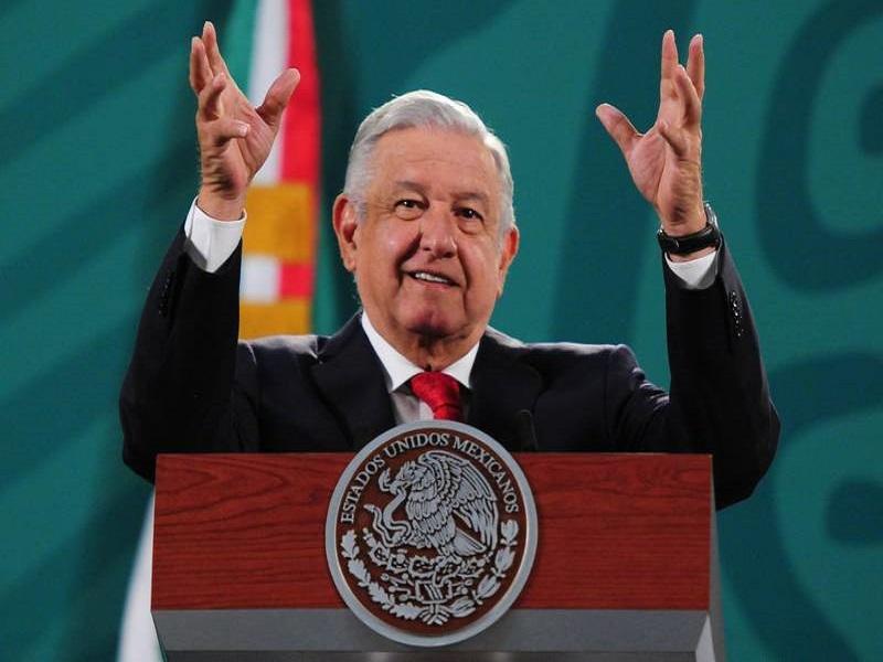 AMLO se solidariza y cede vacunas antiCovid de AstraZeneca contratadas con India