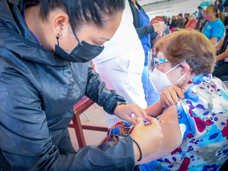 Sigue aplicación de primera y segunda dosis de vacuna antiCovid en Coahuila