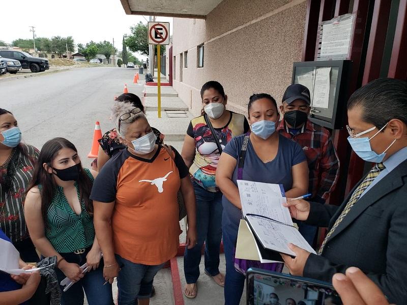 Asesor jur&iacute;dico atiende a propietarios de viviendas que buscan demandar por mala construcci&oacute;n en fraccionamiento Los Olivos