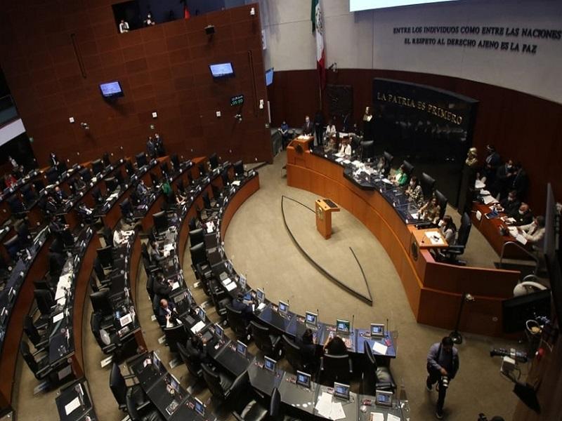 Avala Senado que ning&uacute;n servidor p&uacute;blico gane m&aacute;s que el Presidente de la Rep&uacute;blica