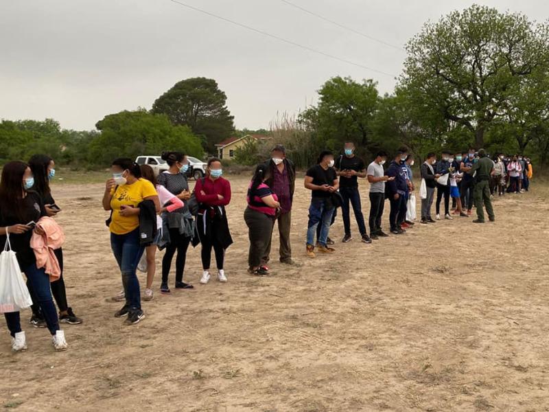 Patrulla Fronteriza detuvo en una semana a 4 mil 650 indocumentados en el Sector Del Rio que incluye Eagle Pass
