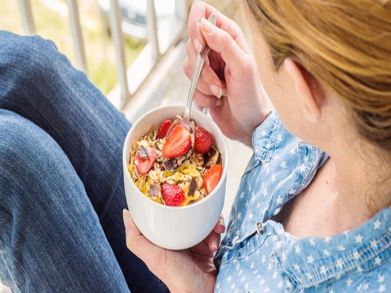 Acudir bien alimentados y que se tomen sus medicamentos, recomienda Salud a quienes se van a vacunar