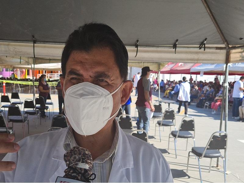 Llaman a no temerle a la vacuna antiCovid, les dar&aacute; defensas para protegerse del virus (video)