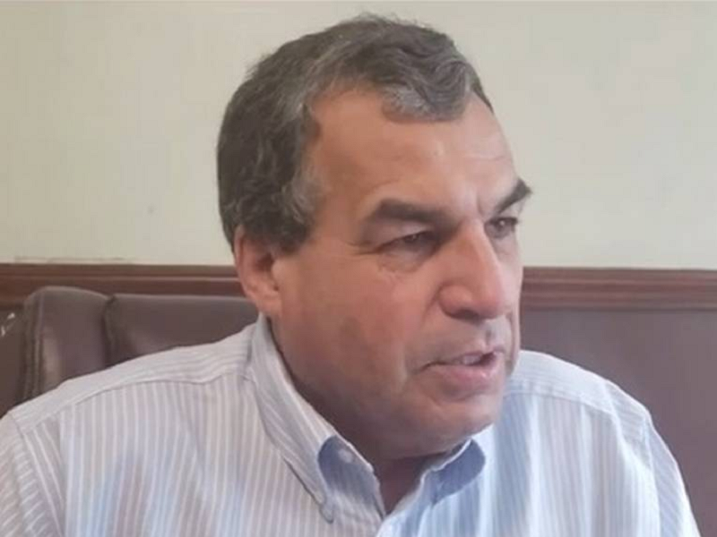 Autos retrasan exportaci&oacute;n de mercanc&iacute;as, invaden carril de camiones en Puente Dos; transportistas piden apoyo (video)