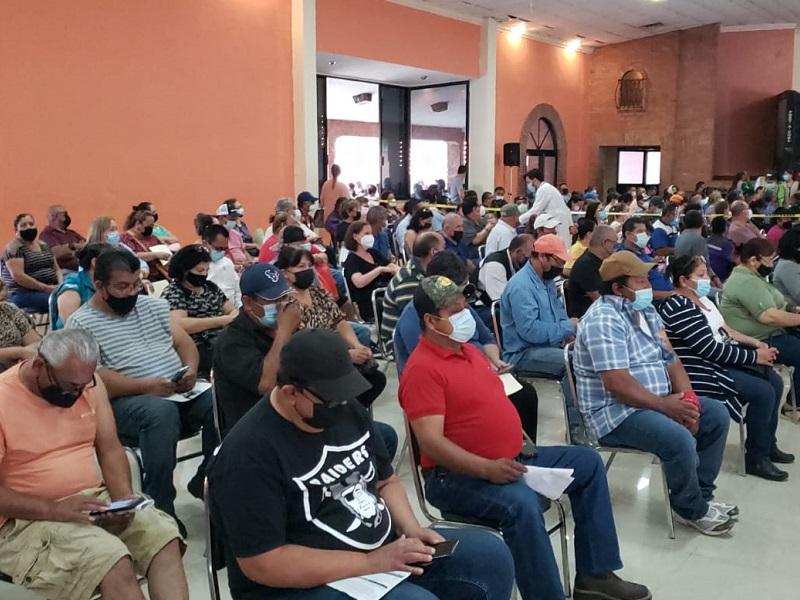 Reanudan vacunaci&oacute;n para adultos de 50 a 59 a&ntilde;os en Piedras Negras con algunas adecuaciones como el cambio de sede