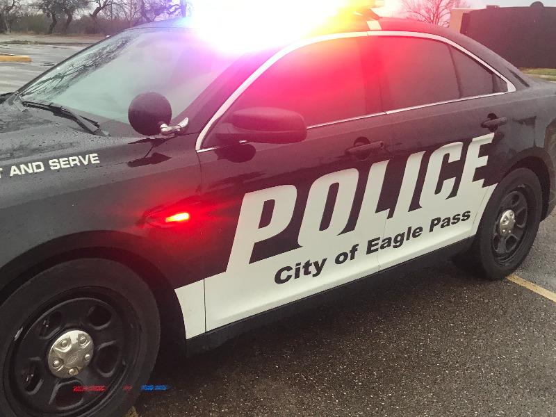 Advierte departamento del Sheriff que es un delito no detenerse cuando un patrullero marca el alto 