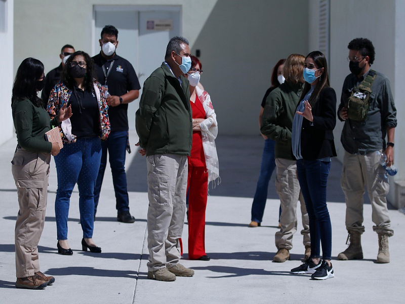 Homólogos de San Luis Potosí visitan Centro Regional de Identificación Humana en Coahuila
