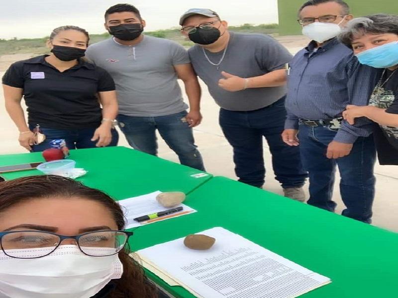 Vacunaron contra el COVID-19 de manera simult&aacute;nea a adultos de 50 a 59 y a maestros rezagados en Piedras Negras