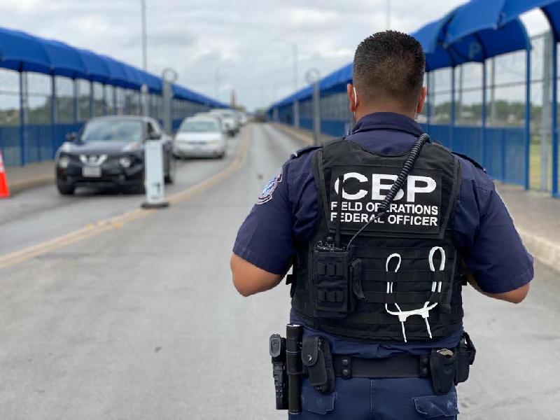 Carril Sentri en el Puente Uno ha tenido buenos resultados, se ha regresado a quienes no tienen actividad escencial